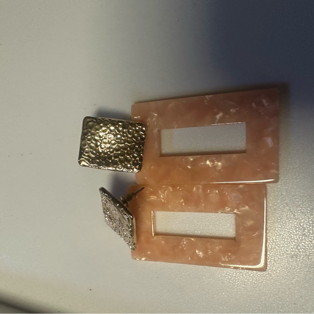 Pink Rectangular Dangle‎ Earrings